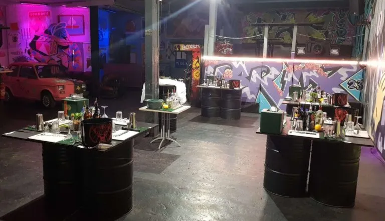 Laboratorio di cocktail a riga